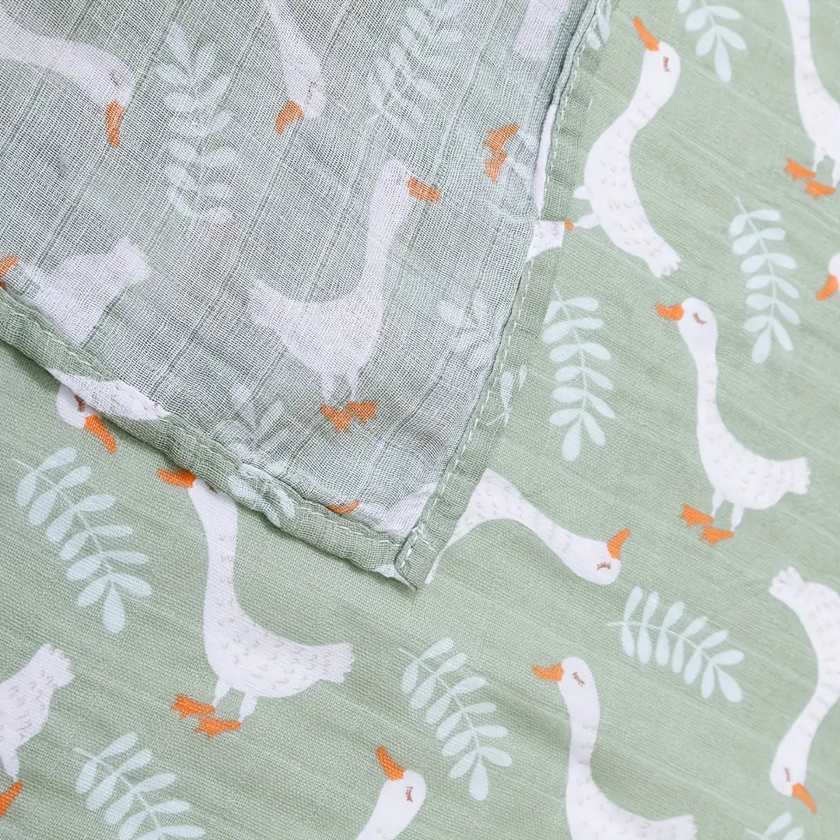 Accessoire bébé indispensable pour repas sans taches