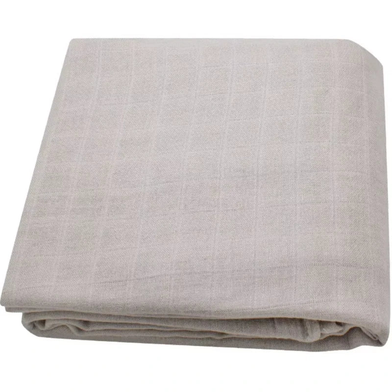 Lange pour bébé Goodn'lange 120x120 cm en coton doux et respirant, idéal pour emmailloter confortablement les nouveau-nés gris clair