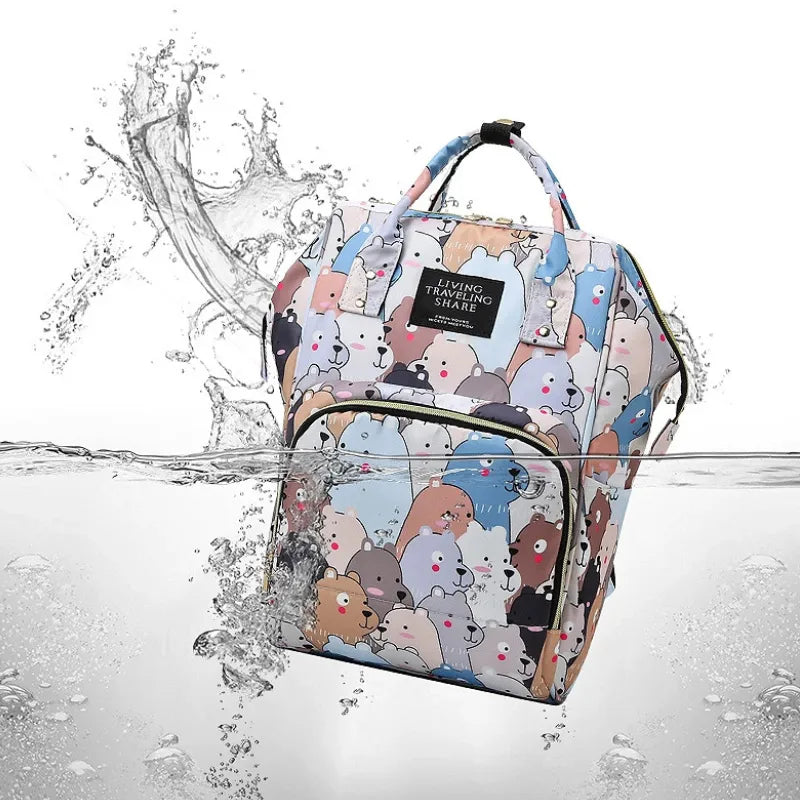 Sac à langer ludique avec motifs colorés