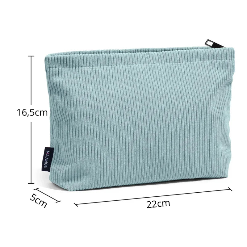 Petite pochette tendance pour essentiels beauté