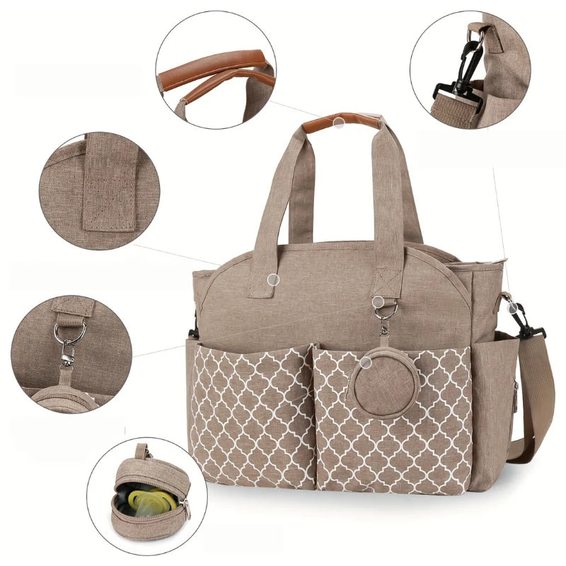 Sac à langer CosyGo posé sur une poussette, prêt pour les sorties