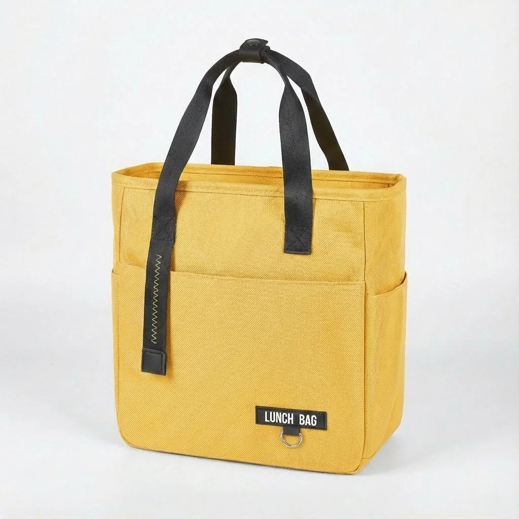 Sac à lunch isotherme grande ouverture contenant une lunch box et une boisson