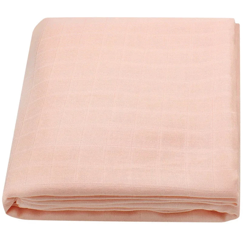 Lange pour bébé Goodn'lange 120x120 cm en coton doux et respirant, idéal pour emmailloter confortablement les nouveau-nés rose poudre