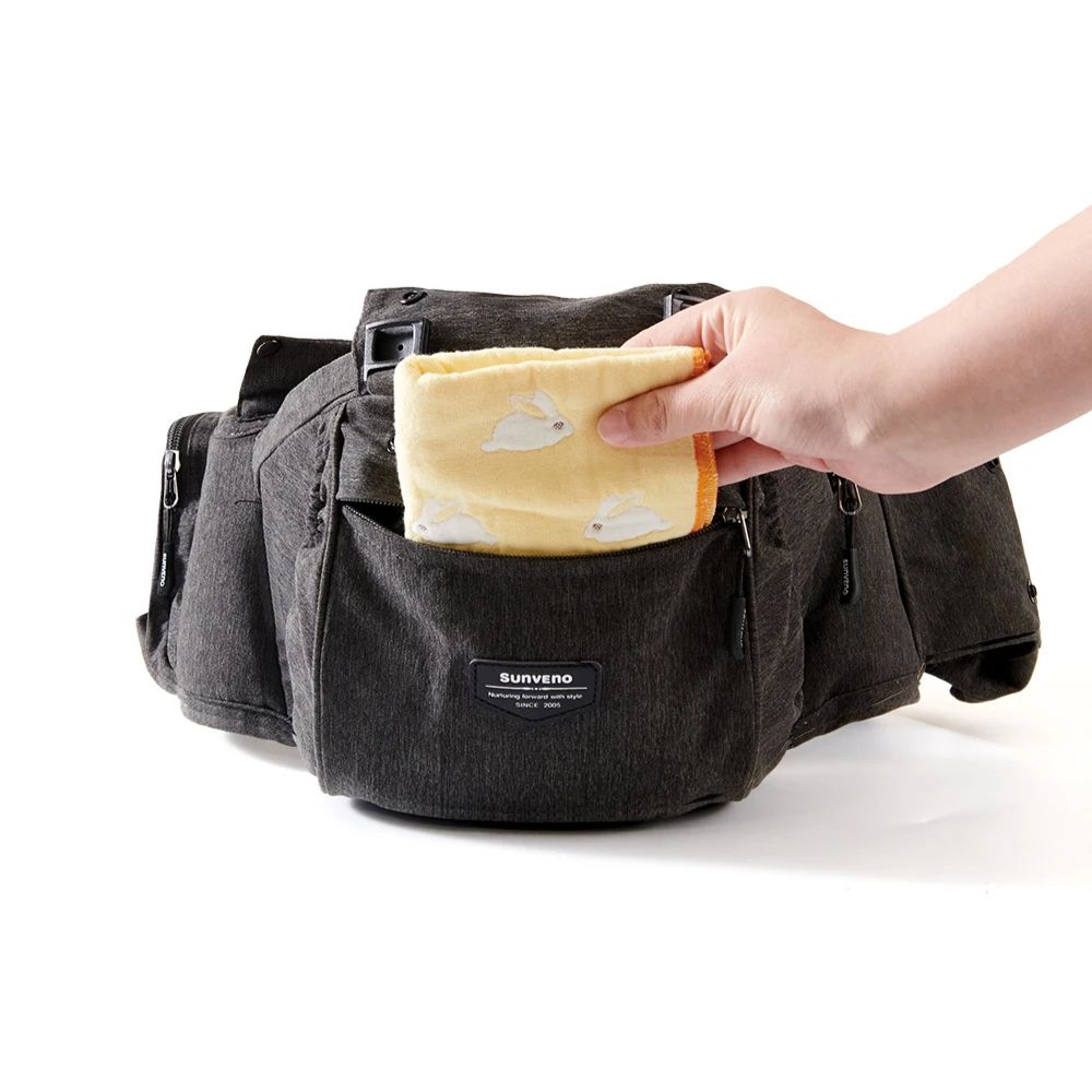 Portage sécurisé sur le dos avec le porte-bébé Ergobloom noir