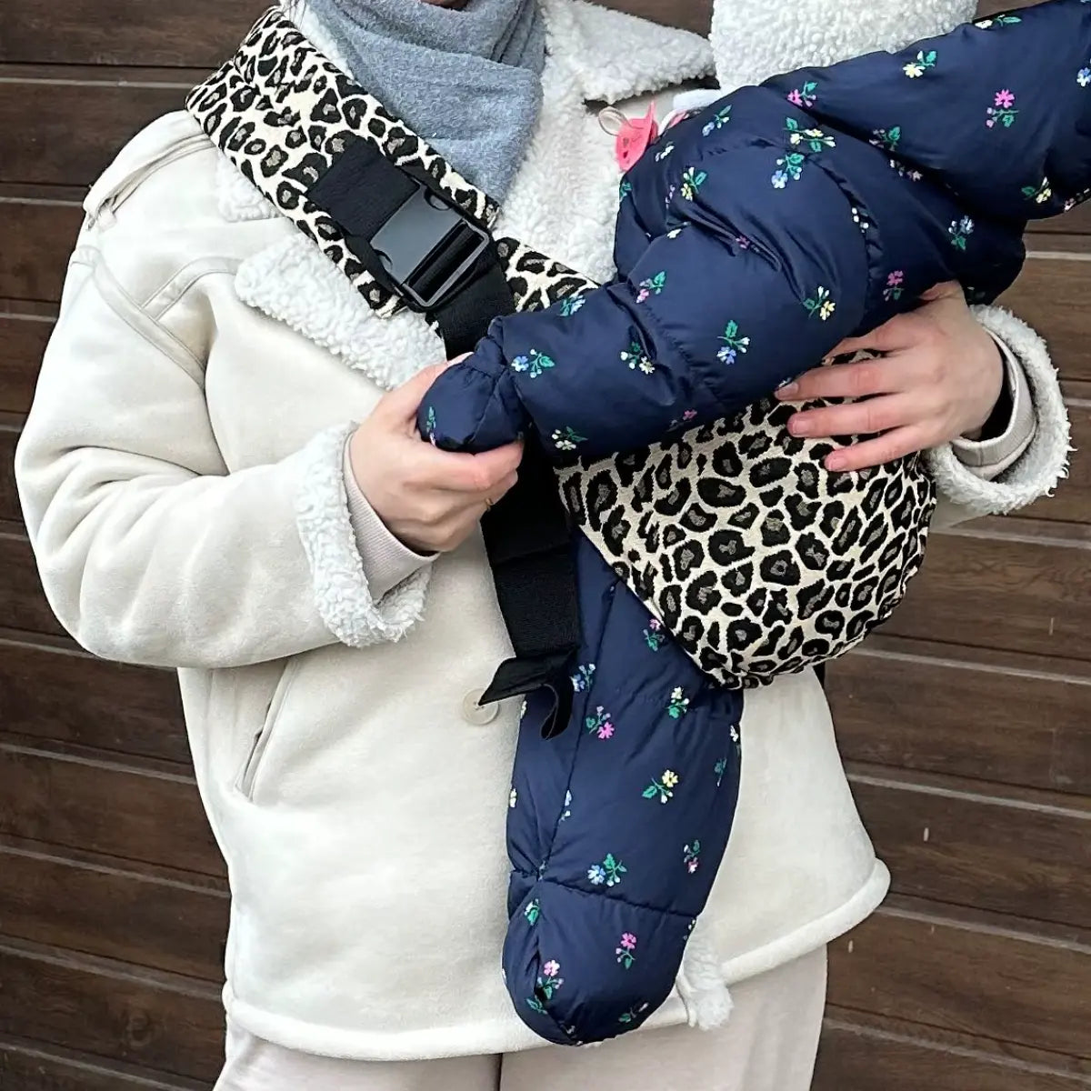 Écharpe de portage pliable pour bébé de 3 à 36 mois, rembourrage doux, portage pratique toute la journée