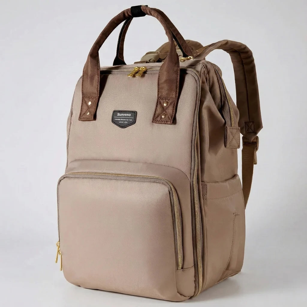 Sac à langer Moka multifonction léger et imperméable avec grande ouverture et compartiments pratiques