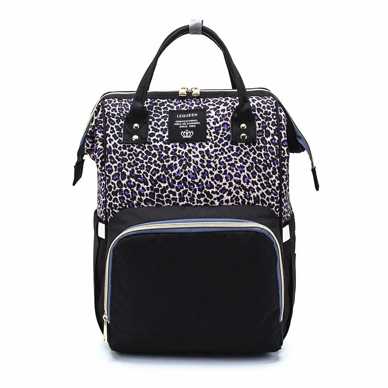 Sac à langer pratique en polyester, léger (0,63 kg), au format 42x26x15 cm, facile à nettoyer avec un chiffon microfibre – idéal pour emporter les essentiels de bébé avec style violet